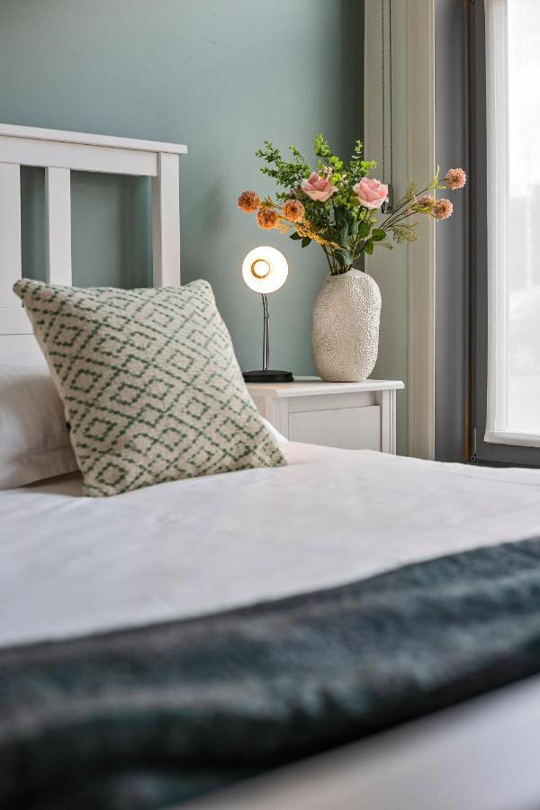 Huswell - Charming Getaway In The Historical City Center بروج المظهر الخارجي الصورة